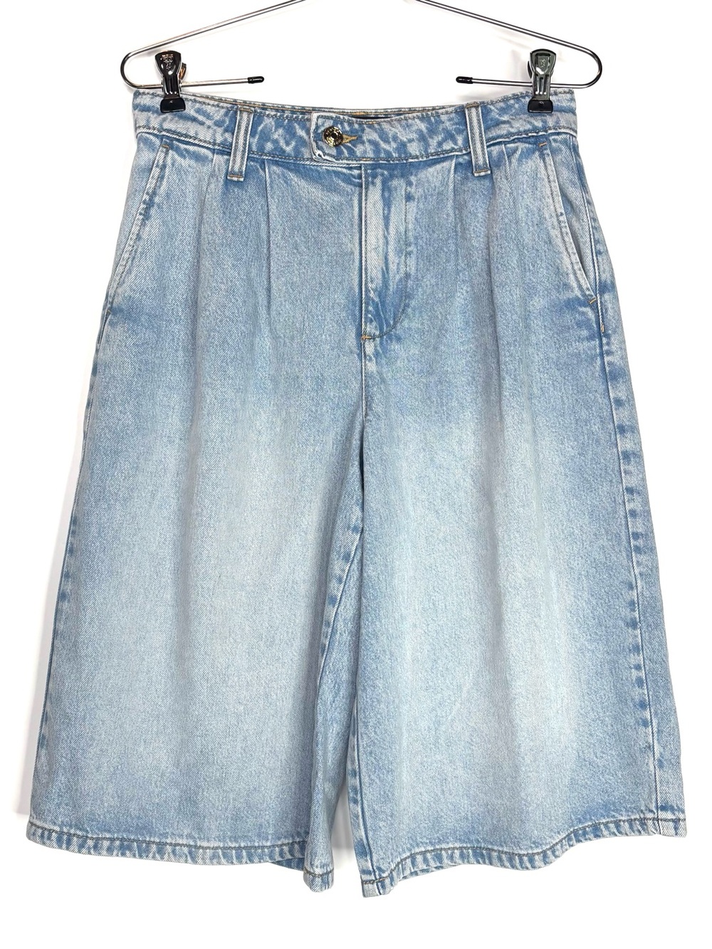 Pleated Denim Bermuda Shorts Scoop + Devil Wears Prada Light Blue Jorts Culottes